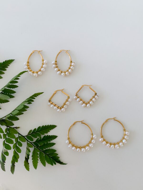 Jasmine Freshwater Pearl Earrings - Image 4