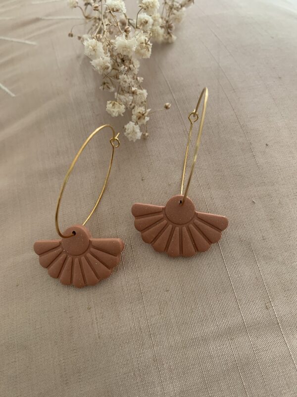 Hoop Clay Lotus
