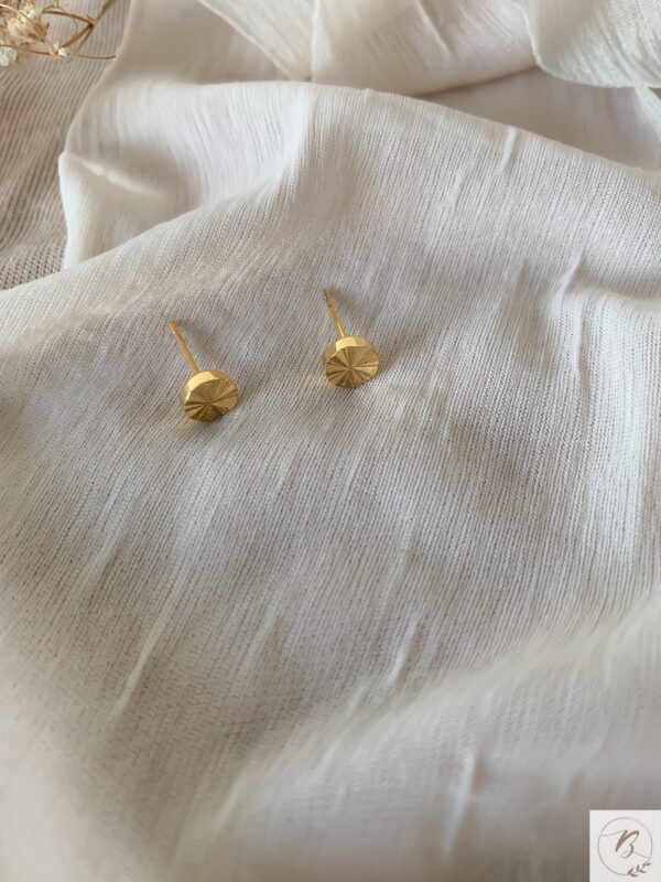 Mica Studs - Image 2