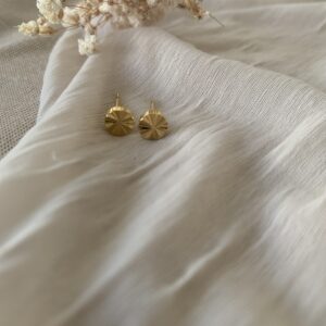 Mica Studs