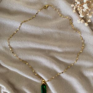Classic Green Stone Pendant - Image 2