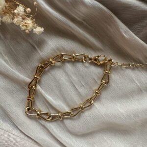 Golden Knot Bracelet