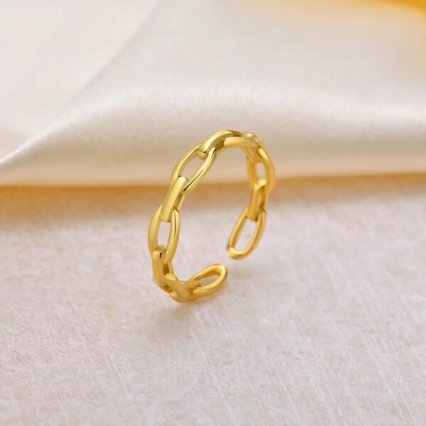 Chloe Resizable Everyday Ring - Image 2
