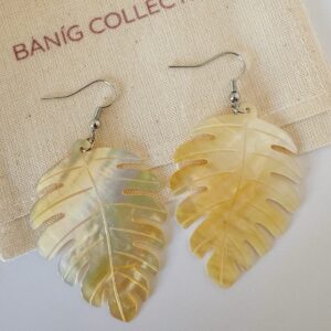 Elisa Monetera Leaf Earrings
