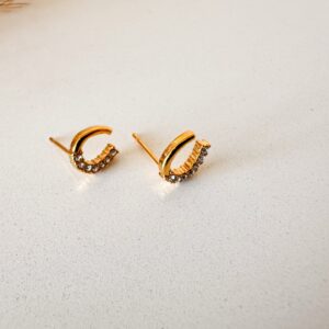Liv Minimalist Studs