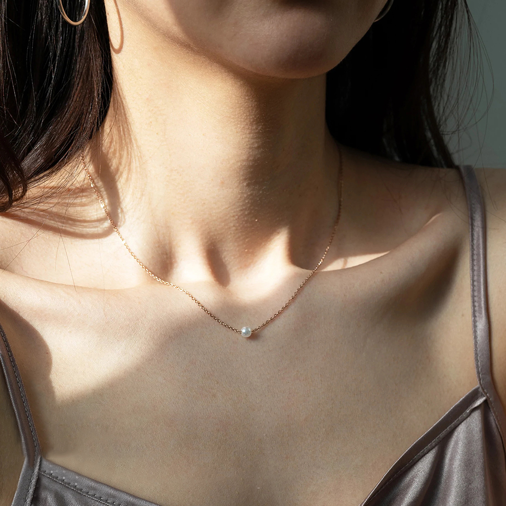 Fiona Minimalist Pearl Necklace